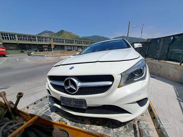 RICAMBI USATI AUTO MERCEDES CLA Shooting Brake OM