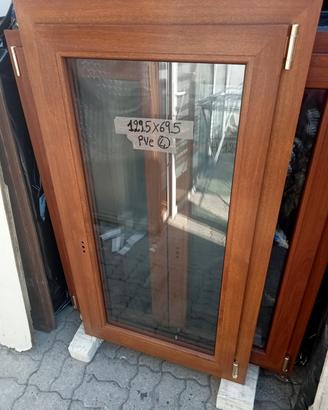 €150!!! finestra pvc nuova 