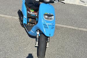 piaggio thypoon