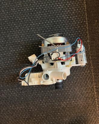 Motore/pompa lavastoviglie Ariston codice C0011589