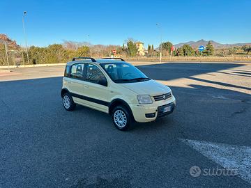 FIAT PANDA 1.2 GPL 4x4 NEOPATENTATI