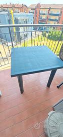 Tavolo da Giardino / Balcone in Plastica – Ottime