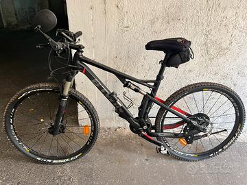 Mountain Bike carbonio B'TWIN 27.5" biammortizzata