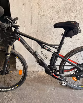 Mountain Bike carbonio B'TWIN 27.5" biammortizzata