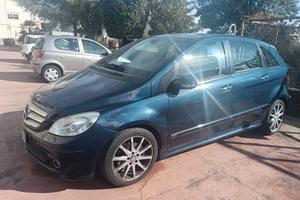 MERCEDES CLASSE B 200 SPORT-ANNO 2008