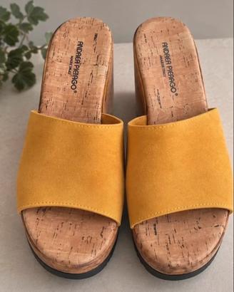 Zeppe made in Italy, color senape