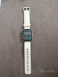 Smartwatch bianco 