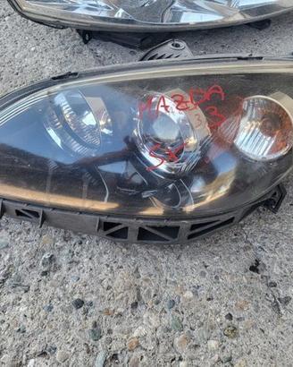Faro anteriore sinistro Mazda 3