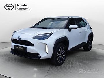 Toyota Yaris Cross 1.5 Hybrid 5p. E-CVT AWD-i...