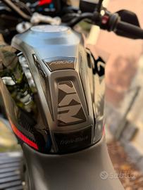 BMW f 900 xr
