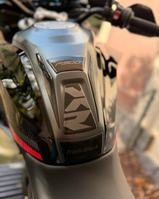 BMW f 900 xr