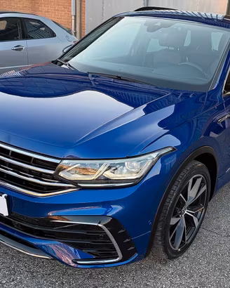 Volkswagen Tiguan 2.0 TDI 150 CV SCR DSG R-Line