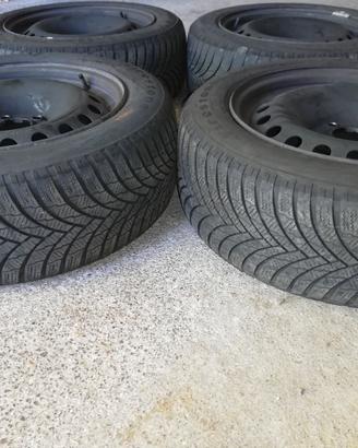 Gomme invernali e cerchi Alfa Romeo 159