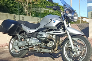 BMW R1150R pronta per viaggiare