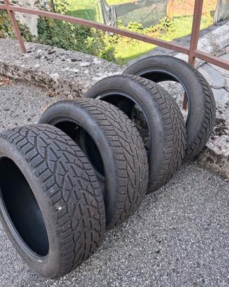 Pneumatici Invernali