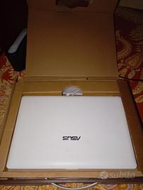 PC portatile Asus e Acer 