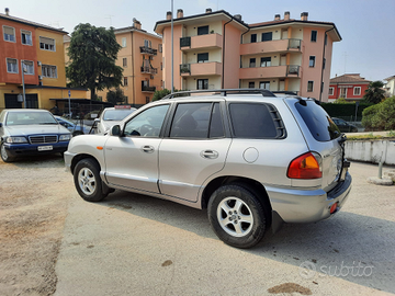 Hyundai santa fe