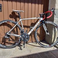 BICI CORSA TREK MADONE