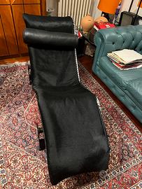 Cassina Chaise Longue designed by Le Corbusier