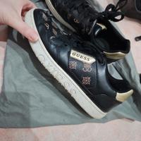 Scarpe guess