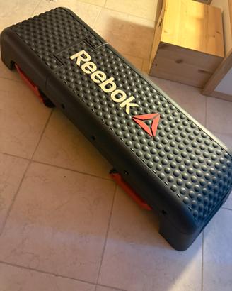 Step Panca Reebok  Deck