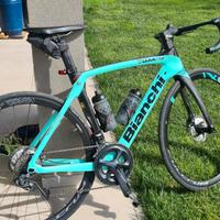 Bici da corsa BianchiOltre XR4 Disc Ultegra Tag.53