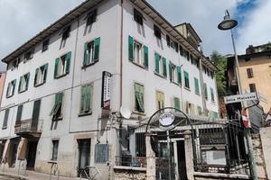 Trento - Mura Ristorante - Cambio in Abitazione