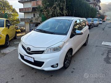 Toyota Yaris 1.0 5 porte Lounge