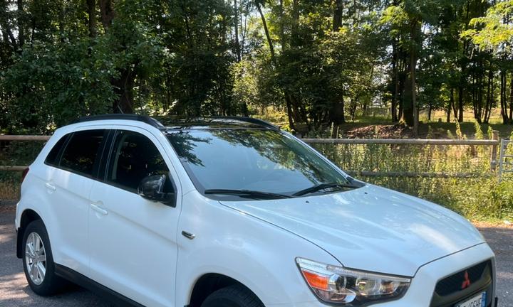 Mitsubishi ASX 1.8 DI-D Intense Panoramic 4WD