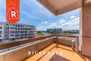 Appartamento di 190 m² con 4 locali e box auto dop