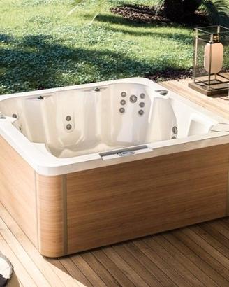 VASCA IDROMASSAGGIO DA ESTERNO GLASS MYSPA 228