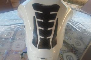 serbatoio moto kawasaki er6n