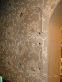 Porta listini / menu da parete in plexiglass