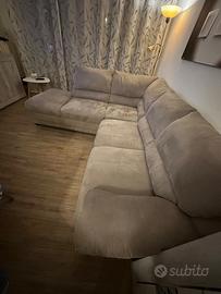 Divano-letto con penisola