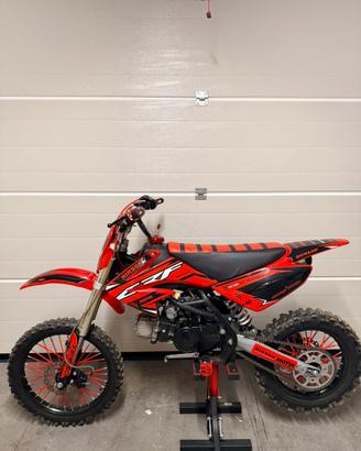 Pit bike 125cc (trattabile)