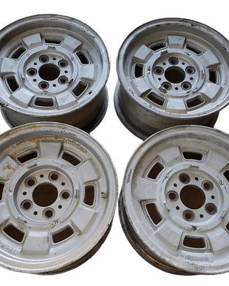 Cerchi In Lega Da 14" Per Fiat 130 Berlina