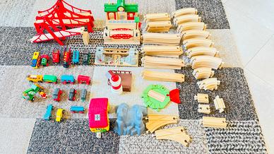 Grande set BRIO ferroviario in legno