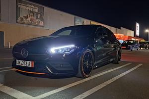 Mercedes Benz CLA 200 D Premium "Special Edition"