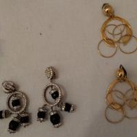 Due paia orecchini clips