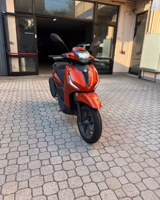 Piaggio Beverly 300 Hpe 2022 solo 4724km