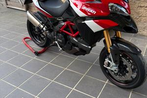 Multistrada 1200 s pikes peak 2011