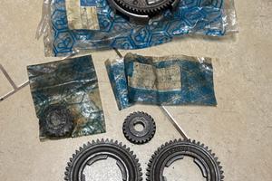 Ingranaggi Cambio Vespa Nuovi Fondo Di Magazzino