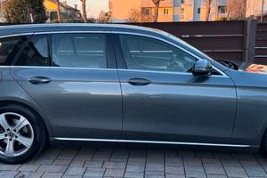 MERCEDES E220  SW 4MATIC BUSINESS SPORT