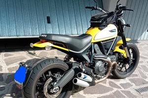 Ducati scrambler 