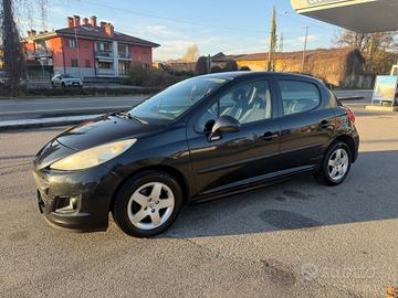 Peugeot 207 1.4 8V 75CV 5p. Energie Sport ECO GPL