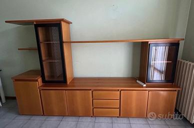 Mobile TV in legno di noce