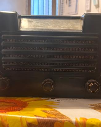 RADIO TESLA TALISMAN 305 U