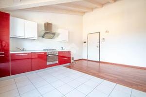 3 LOCALI A COSTABISSARA