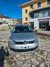 VW SHARAN