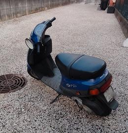 Piaggio Zip Fast Rider